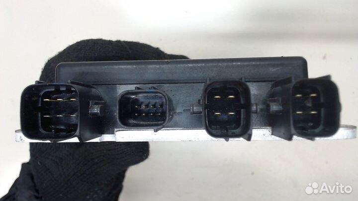 Блок управления форсунками Lexus LS460, 2011