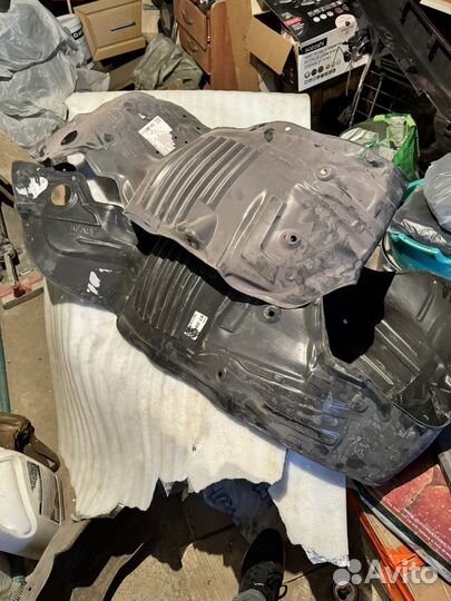 Подкрылок передний mazda 6 gh