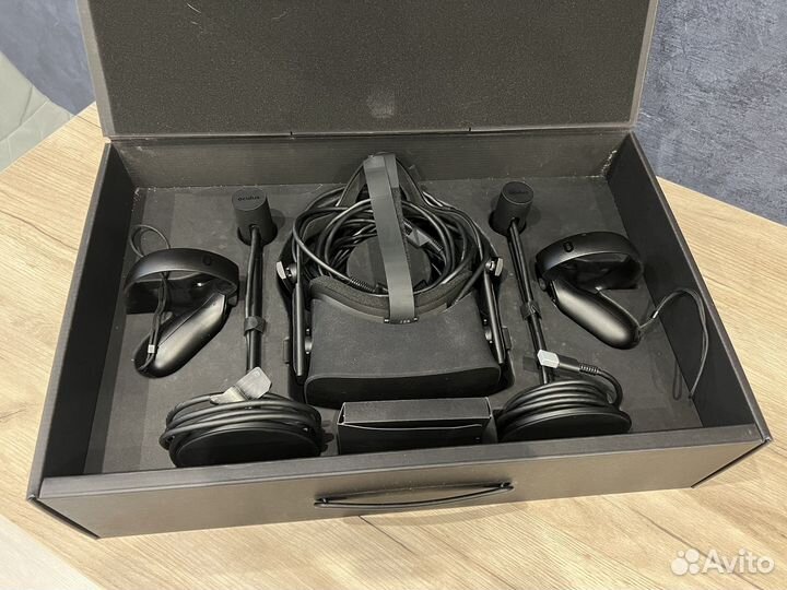 Очки виртуальной реальности Oculus Rift