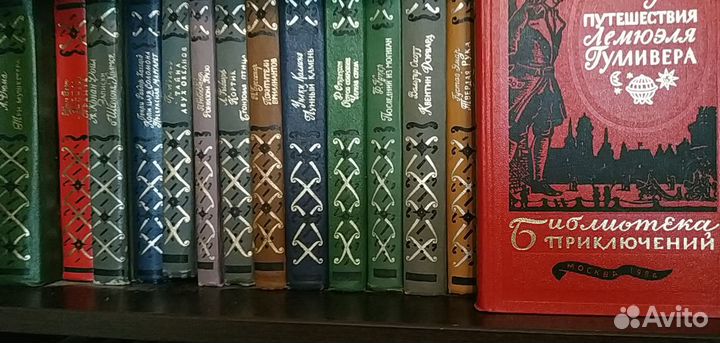 Продам книги