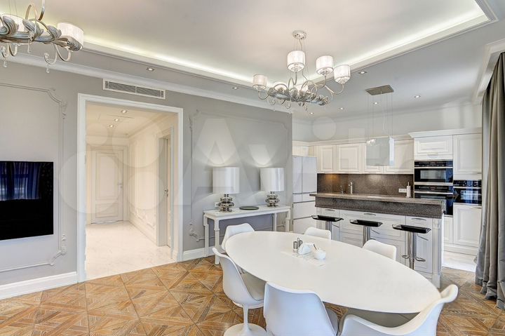 3-к. апартаменты, 112 м², 5/7 эт.