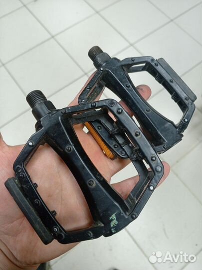 Педали для велосипеда