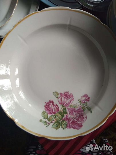 Дружковский фарфоровый завод.Посуда