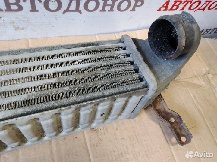 Интеркулер Volkswagen Sharan 2002