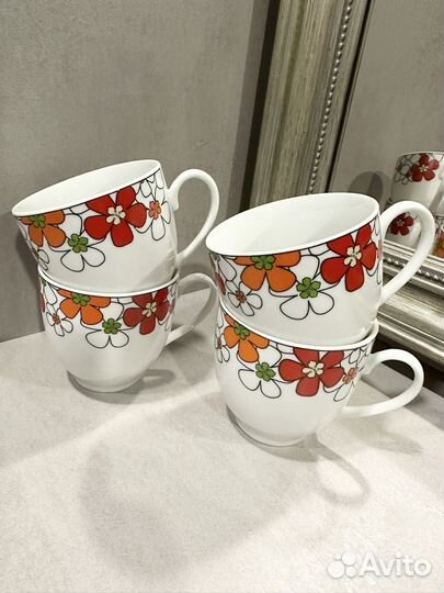Чашки фарфоровые (4шт) цена за все