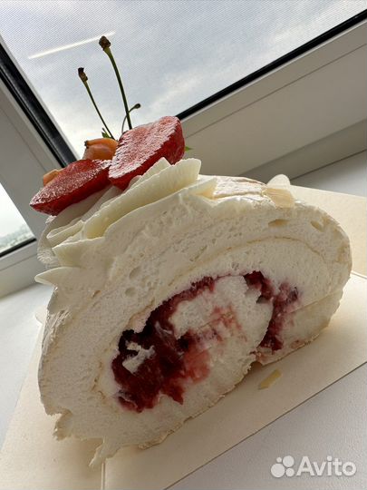 Меренговый рулет