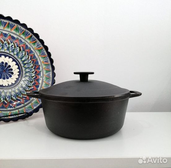 Кастрюля Чугунная с крышкой