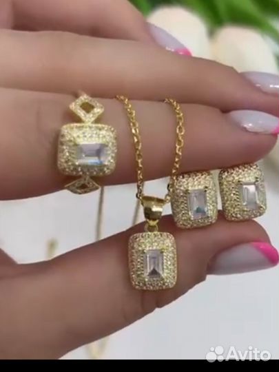 Серебряный комплект