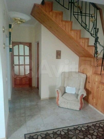 Коттедж 200 м² на участке 5 сот.