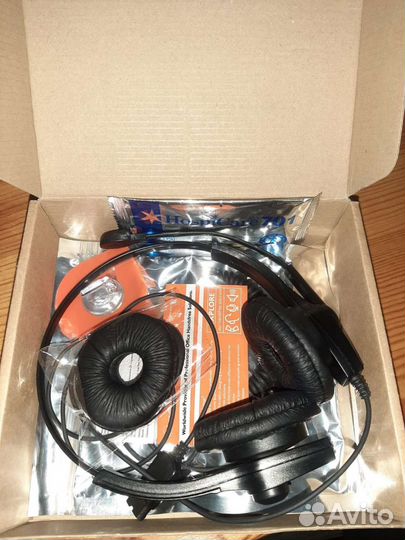 Гарнитура Accutone WB610 QD5