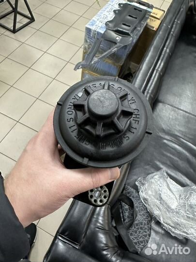 Бачок гур BMW e70 e71