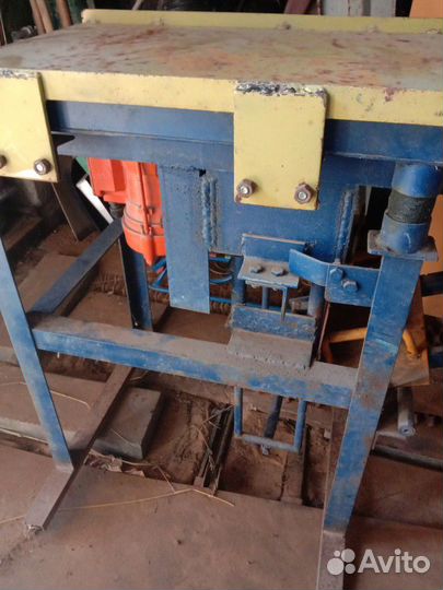 Вибро станок