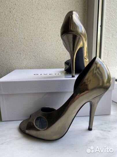 Оригинал босоножки givenchy