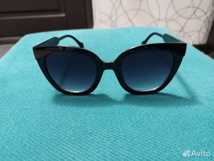 Солнцезащитные очки