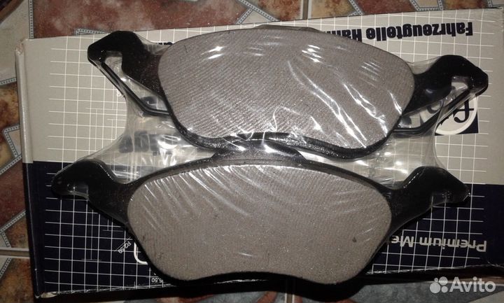 Тормозные колодки на ford Focus 2 шт Германия