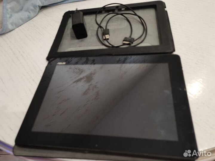 Планшет asus transformer TF300TG