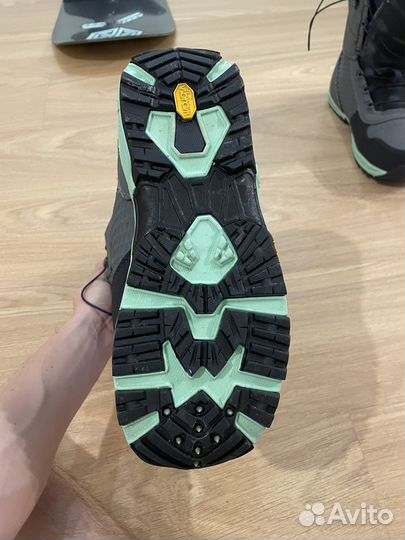 Сноубордические ботинки Burton us8