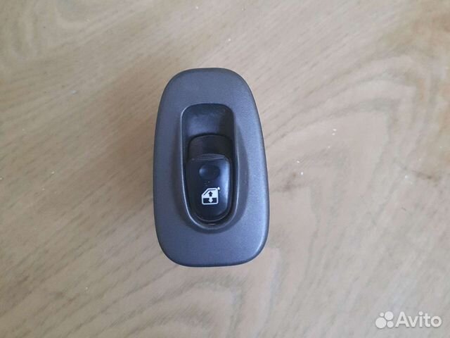 Кнопка стеклоподъёмник huyndai accent