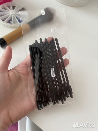 Щеточки для ресниц
