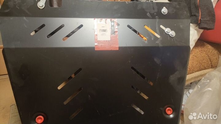 Защита картера двигателя и кпп Nissan Note V-1,6ат