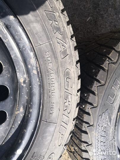 Goodyear Ultragrip 600 205/60 R16