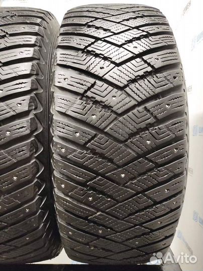 Goodyear UltraGrip Ice Arctic SUV 265/65 R17 112T