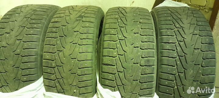 Nokian Tyres Hakkapeliitta 7 SUV 275/50 R20