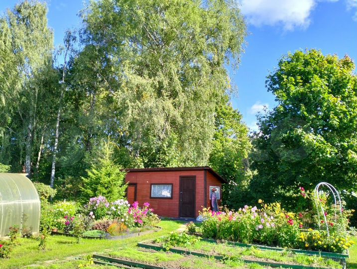 Дом 48 м² на участке 8 сот.