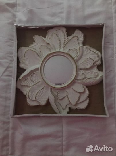 Зеркало «Цветок». Декор для дома