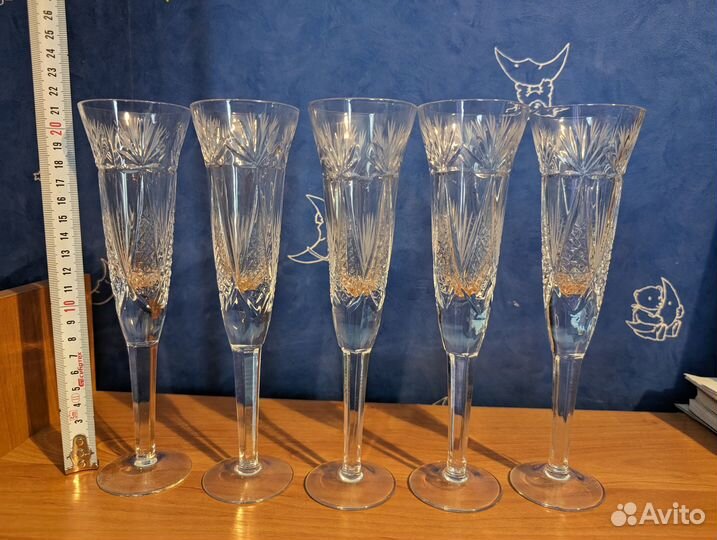 Хрустальные фужеры для шампанского