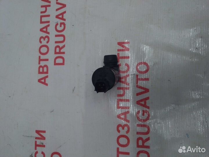 Моторчик омывателя ford Focus 3 (CB8)