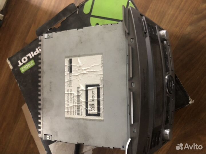 Штатная магнитола Subaru Legacy