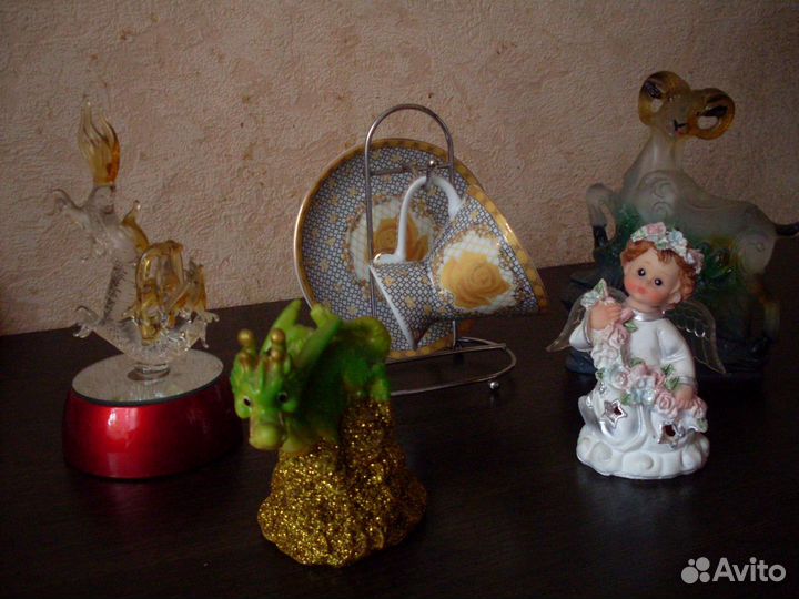 Сувениры, статуэтки