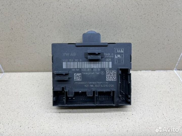 Блок комфорта передний правый Audi A3 8V czca 2014