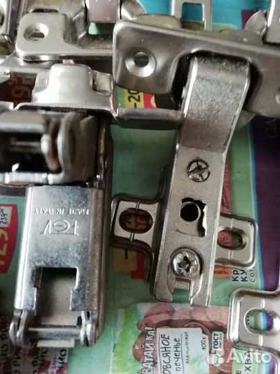 Петли мебельные