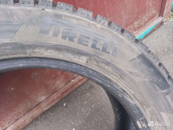 Pirelli Ice Zero 245/50 R18