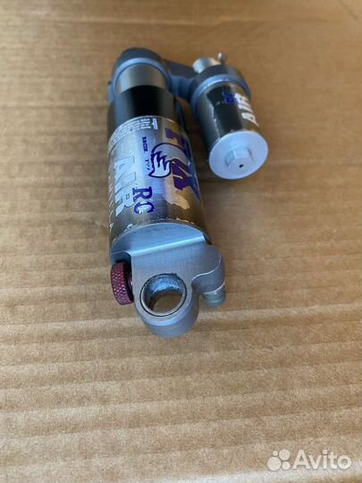 Амортизатор Fox Vanilla AIR RC Воздушный