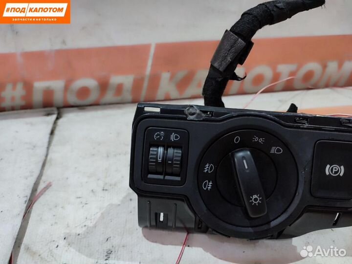 Блок управления светом Volkswagen Passat B6 2007