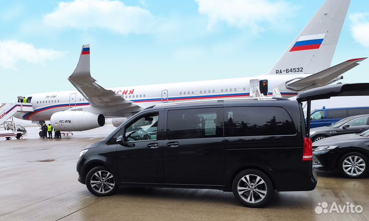 Трансфер в аэропорт минивэн Mercedes V-class