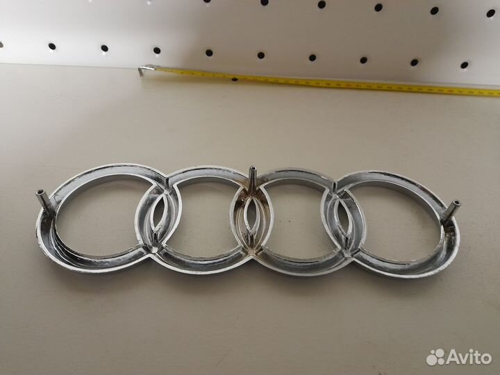 Эмблема Audi (4 кольца) Новая