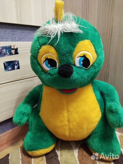 Большая мягкая игрушка динозавр