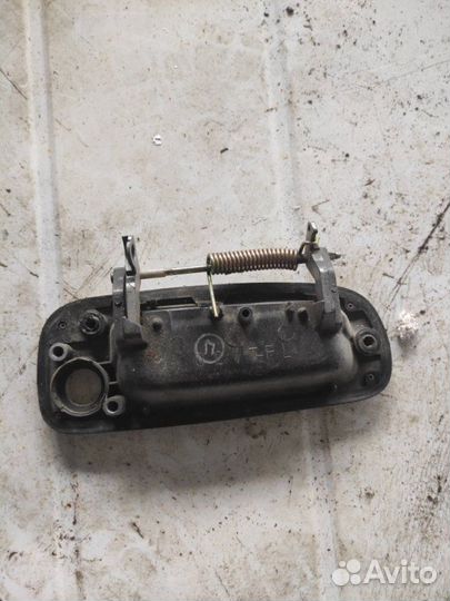 Ручка двери внешняя передняя левая Toyota Mark 2