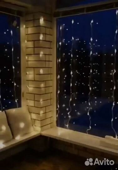 Искусственная ёлка, сосна, гирлянды