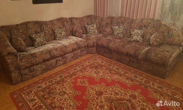 Угловой диван бу