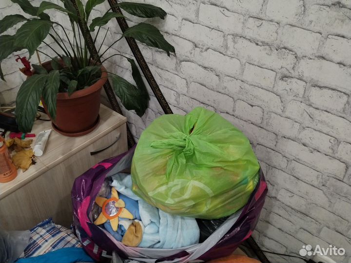 Детские вещи бесплатно от 0 до 1 годика