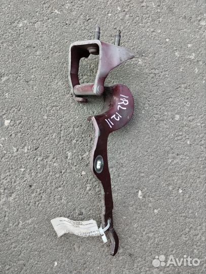 Петля двери багажника задн пр audi a3 хетчбэк 8p