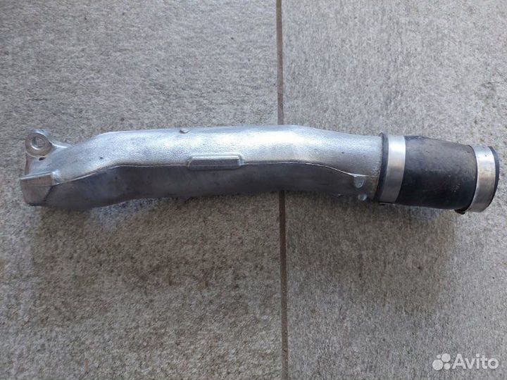 Патрубок 1Vd-Ftv Lc 200 4.5 2016