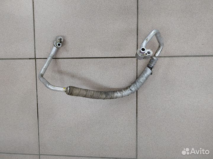 Трубка кондиционера VW Passat B7 CAX 3C0820721Q