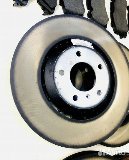 Комплект тормозов для Bentley