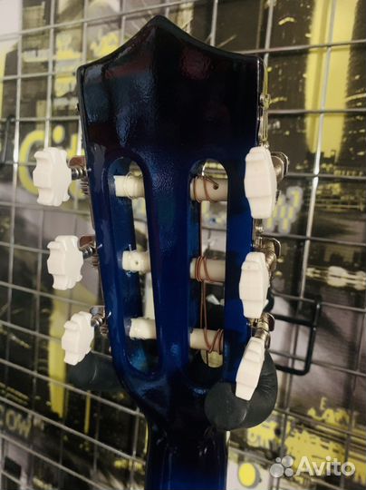 Классическая Гитара + Аксессуар